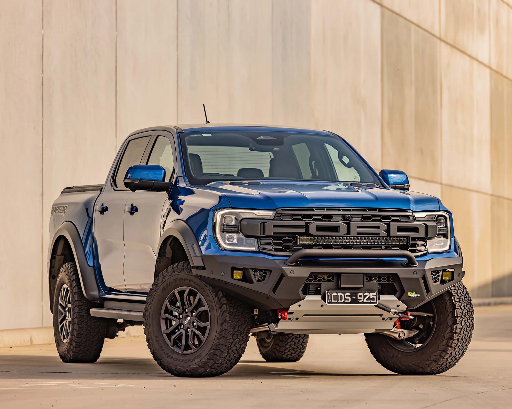 Raid Bull Bar & Lights Kit · BBR111K-PP