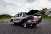 CB-795 R-Series Hard Lid · Hilux Revo